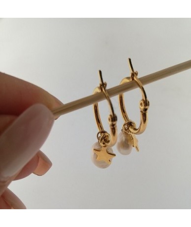 orecchini cerchi acciaio oro con stella e fiume di perla