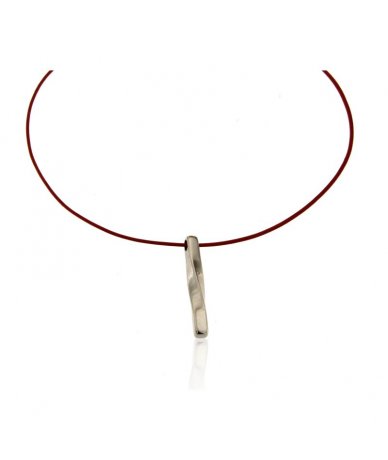 Collana con pendente barra...